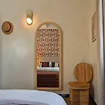 Hospedium La Farm Hotel 2*