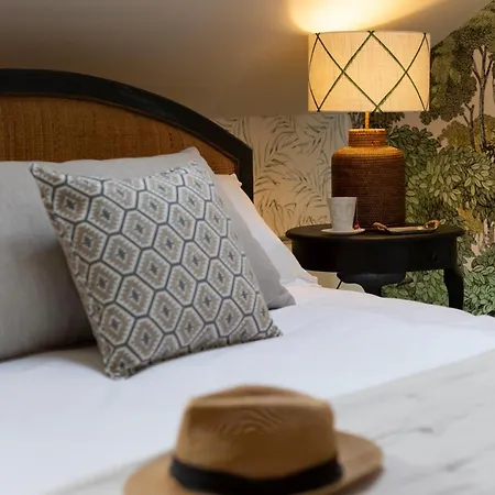 Hospedium La Farm 2*