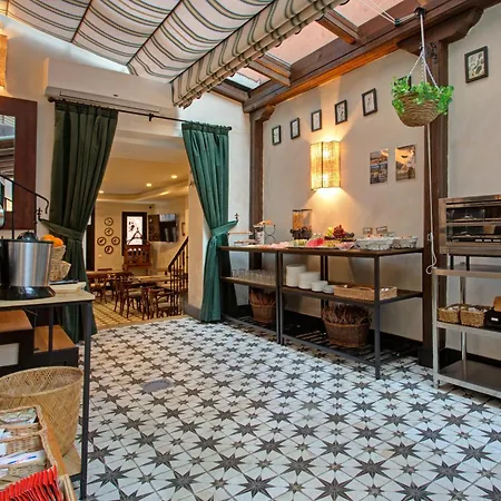 Hotel Hospedium La Farm San Ildefonso