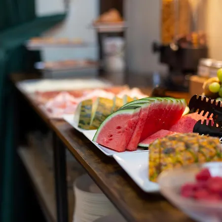 Hospedium La Farm 2*