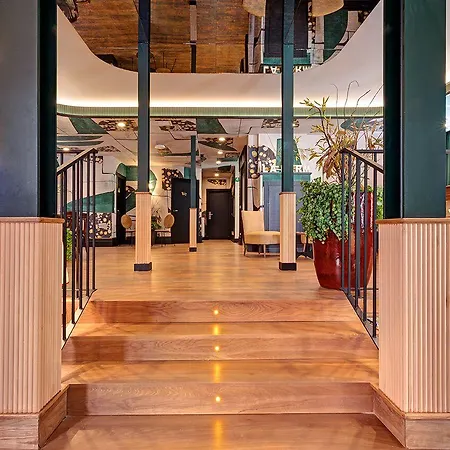 Hospedium La Farm 2*